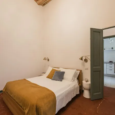 The Rent - Two-bedroom In Santa Maria Maggiore
