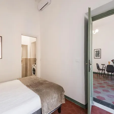 アパート The Rent - Two-bedroom In Santa Maria Maggiore